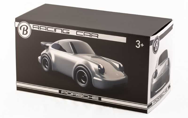 Silbernes Porsche Spielzeugauto von Baghera Verpackung
