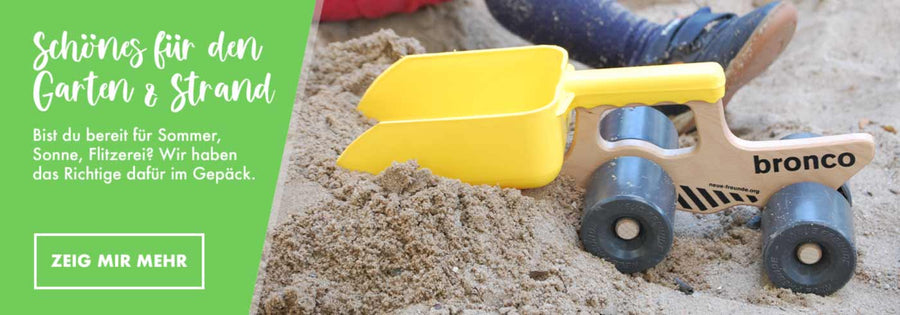 Spielzeug für draußen im Garten, Sandkasten oder am Strand 