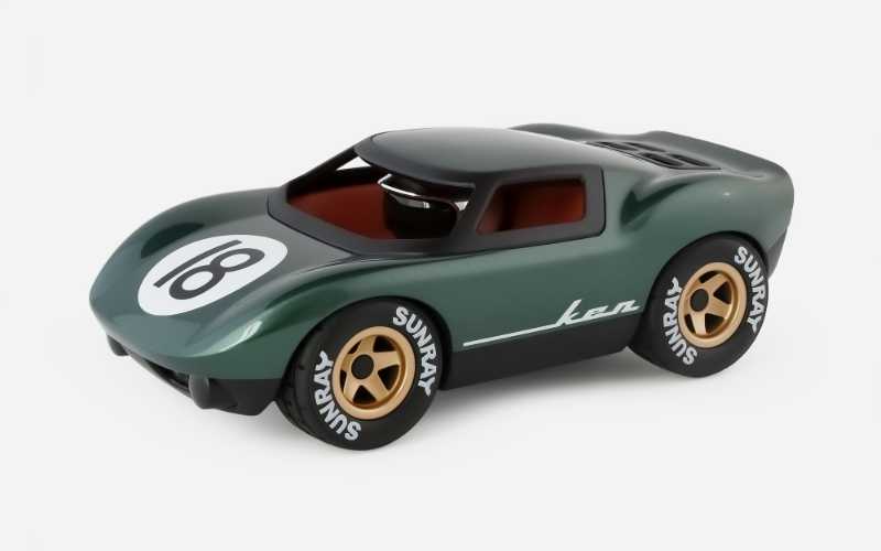 Spielzeugauto von Playforever Ken Rodgers in Grün Rennwagen Seitenansicht