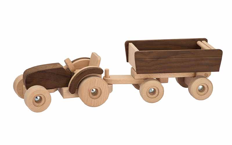 Holztraktor mit Anhänger von Goki nature