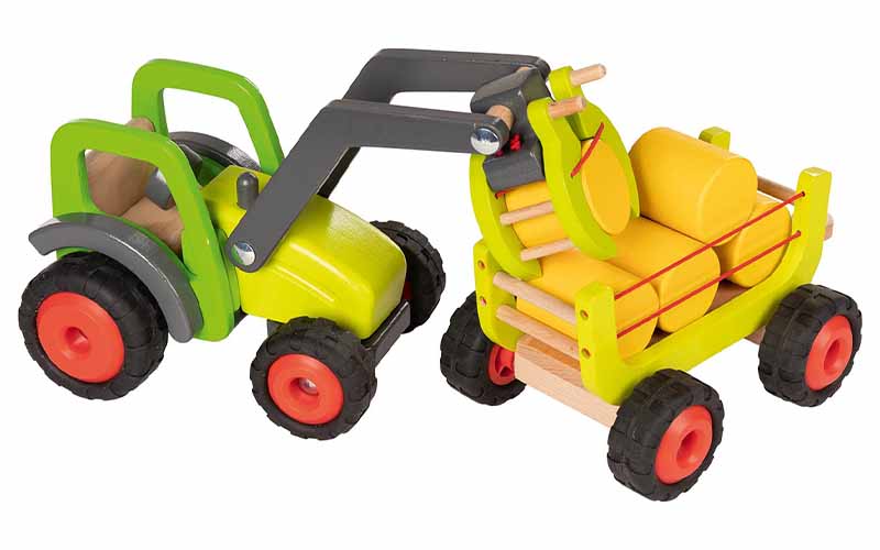 Holztraktor mit Anhänger von Goki | Trecker mit Heuballen für Kinder