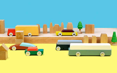 Holzautos Floris Hovers Ikonic Toys Designer Holzspielzeug alle Autos