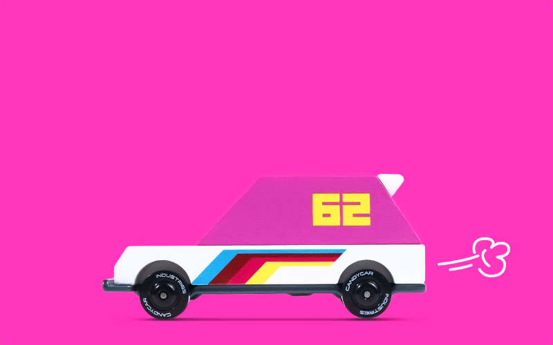 Candycar Holzauto Pink Racer von Candylab Toys | Toons Spielzeugauto