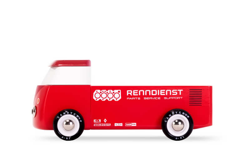 Seitenansicht eines von Candylab Toys interpretiertem "Renndienst" VW Bus Pritschenwagen in rot als Holzauto.