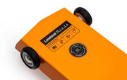 Candylab Toys Mints GT-10 Holzauto Unterseite