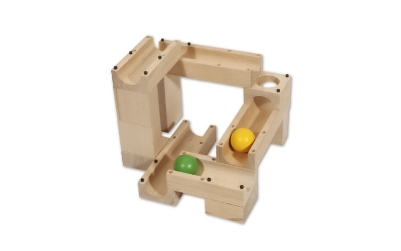 Kugelbahn für Kleinkind aus Holz: xyloba Junior MINI bestehend aus 15 Teilen