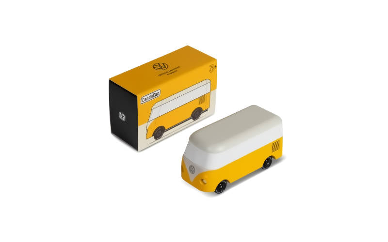 Spielzeugauto von Candylab Toys lizensiert von Volkswagen - VW Bus T1 in Sunbeam Gelb als Candycar Holzauto