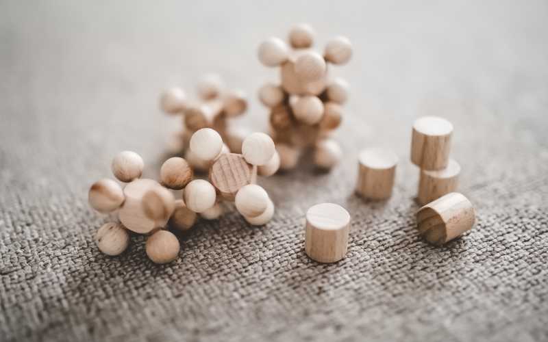 TIMBERIX Plus 200 Set Holzbaustein Verbinder | Konstruktionsbausteine stabil verbinden ideal für die Anwendung in Förder- und Bildungseinrichtungen