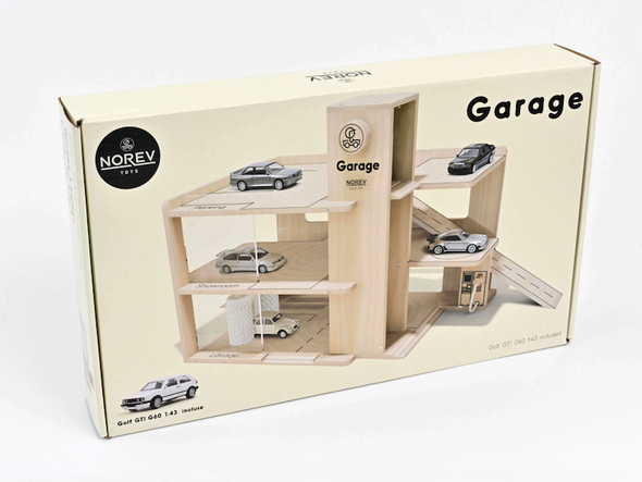 Garage en bois avec ascenseur | Norev