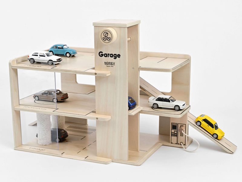 Woody Dreistöckige Garage mit Zubehör 90083 - neues Design - Zugsets