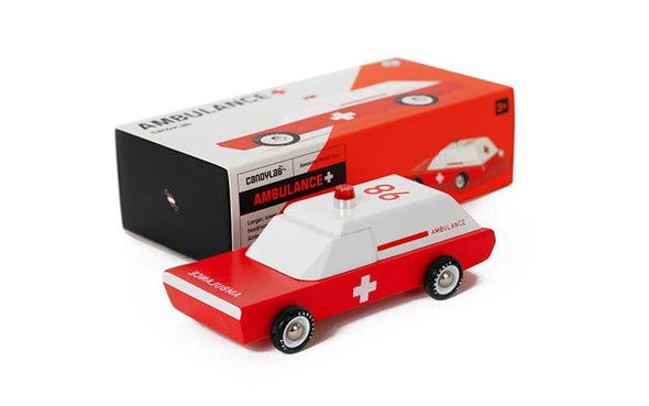 Candylab Toys Krankenwagen Ambulance Spielzeugauto