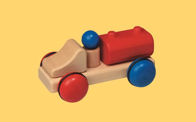 Fagus Holzspielzeug mini Tankwagen | Holzfahrzeug für Krippe, Kindergarten und Kinderzimmer