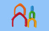 Grimms Holzspielzeug Haus in bunten Farben | Spielzeug Stapelhaus für das offene Spielen und Bauen mit Holzkonstruktionsbausteinen