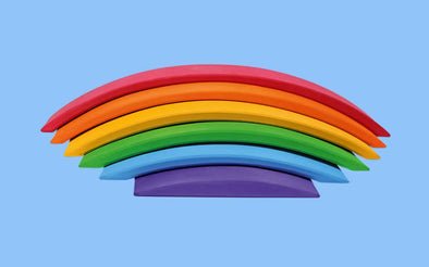Grimms Holzspielzeug Regenbogen Brücke in bunten Farben | Spielzeug Holzbrücke für das offene Spielen