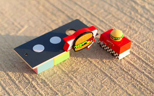 Holzspielzeug Candylab Toys Burgerladen Candycar® zum Spielen für Kinder