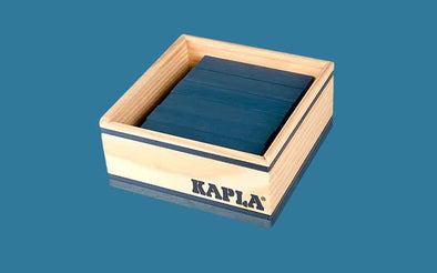 KAPLA® Steine 40 Quadrat Box mit dunkelblau farbigen Holzbausteinen für Kinder
