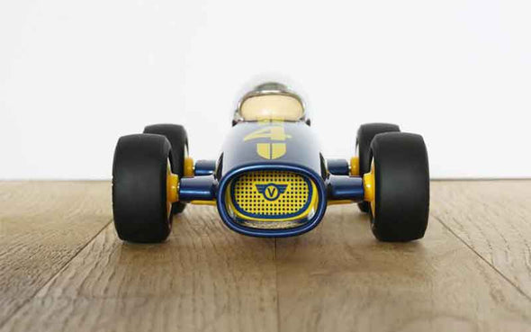 Spielzeugauto Playforever Malibu Lucas Rennwagen Designspielzeug