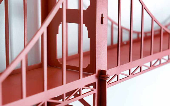 Wandregal Brücke in Rot | Dekoratives Metallregal in Brückenoptik